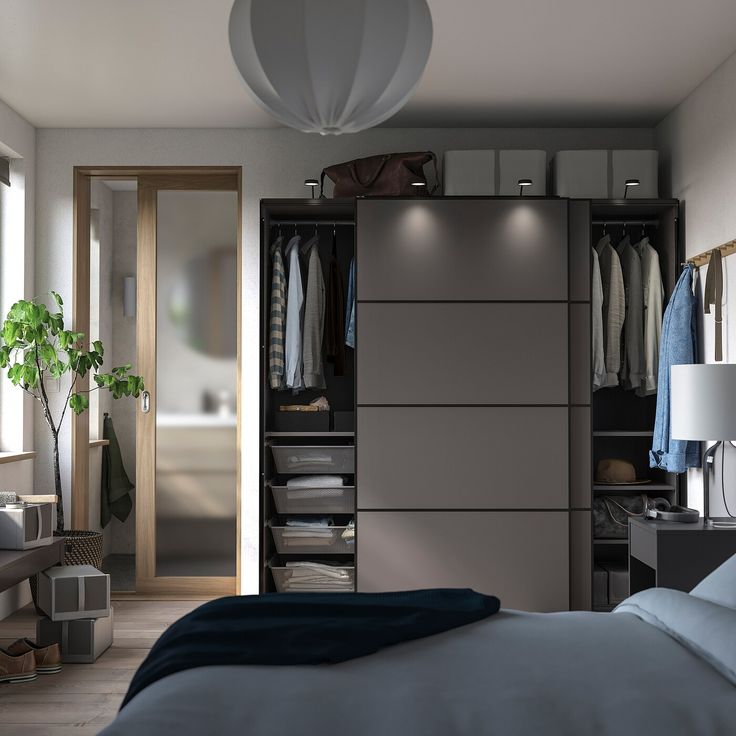 WARDROBE COLLECTION 21